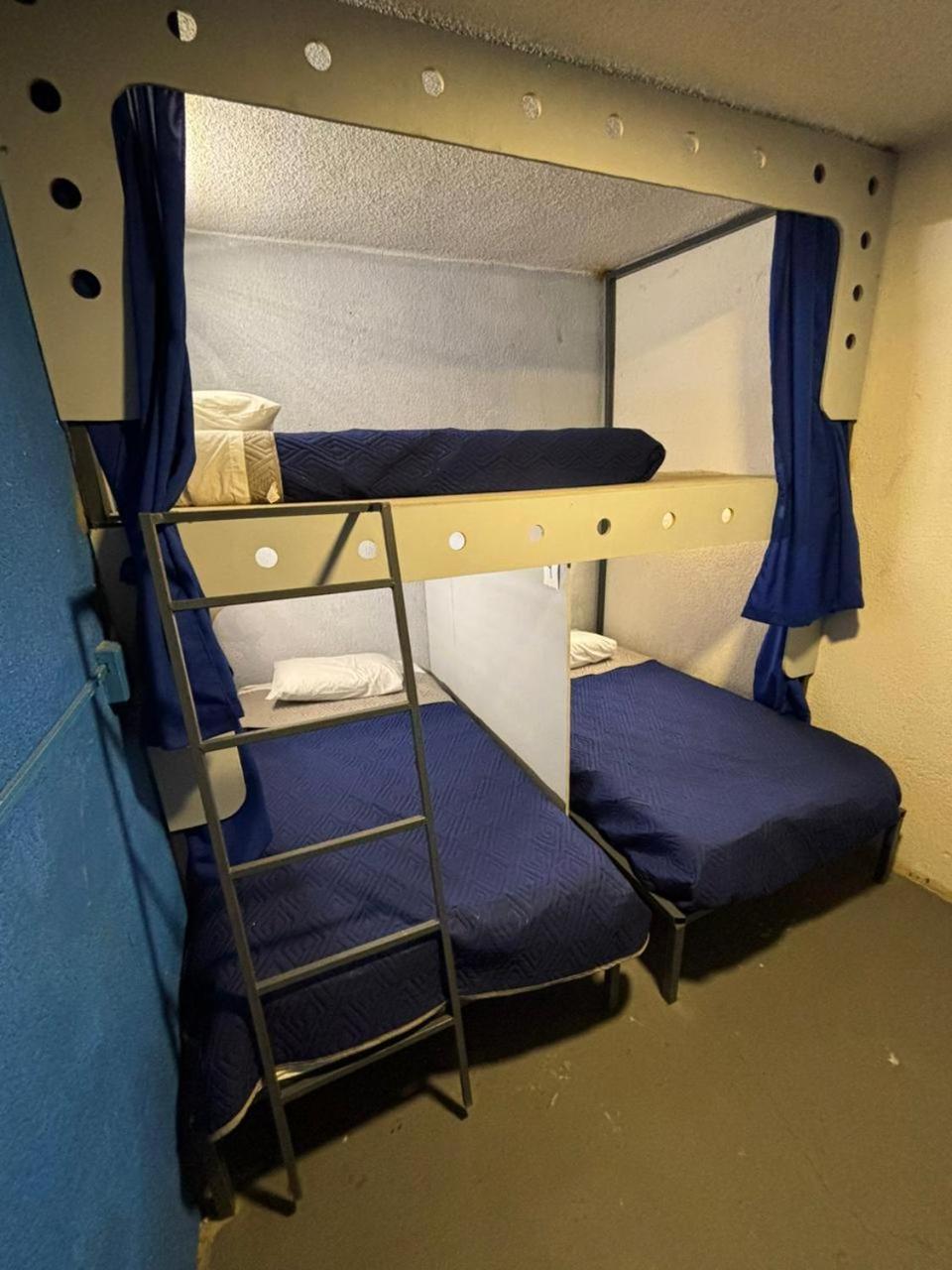מקסיקו סיטי Roomies Hostel - World Trade Center מראה חיצוני תמונה